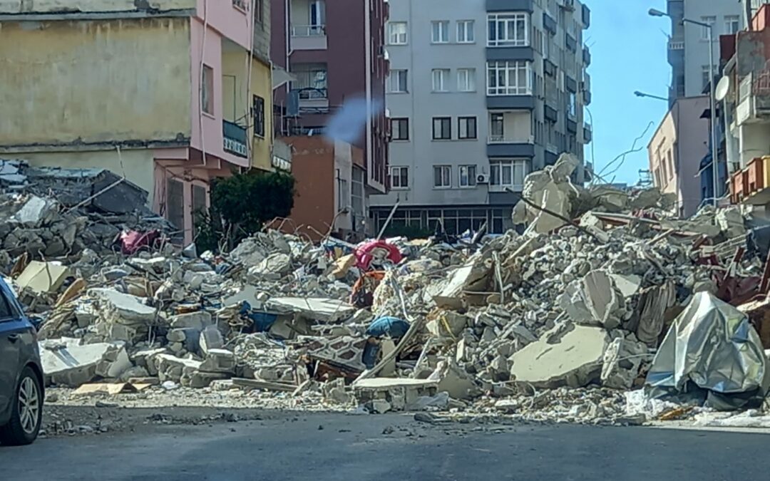 A sei mesi dal terremoto in Turchia e Siria, non dimenticare